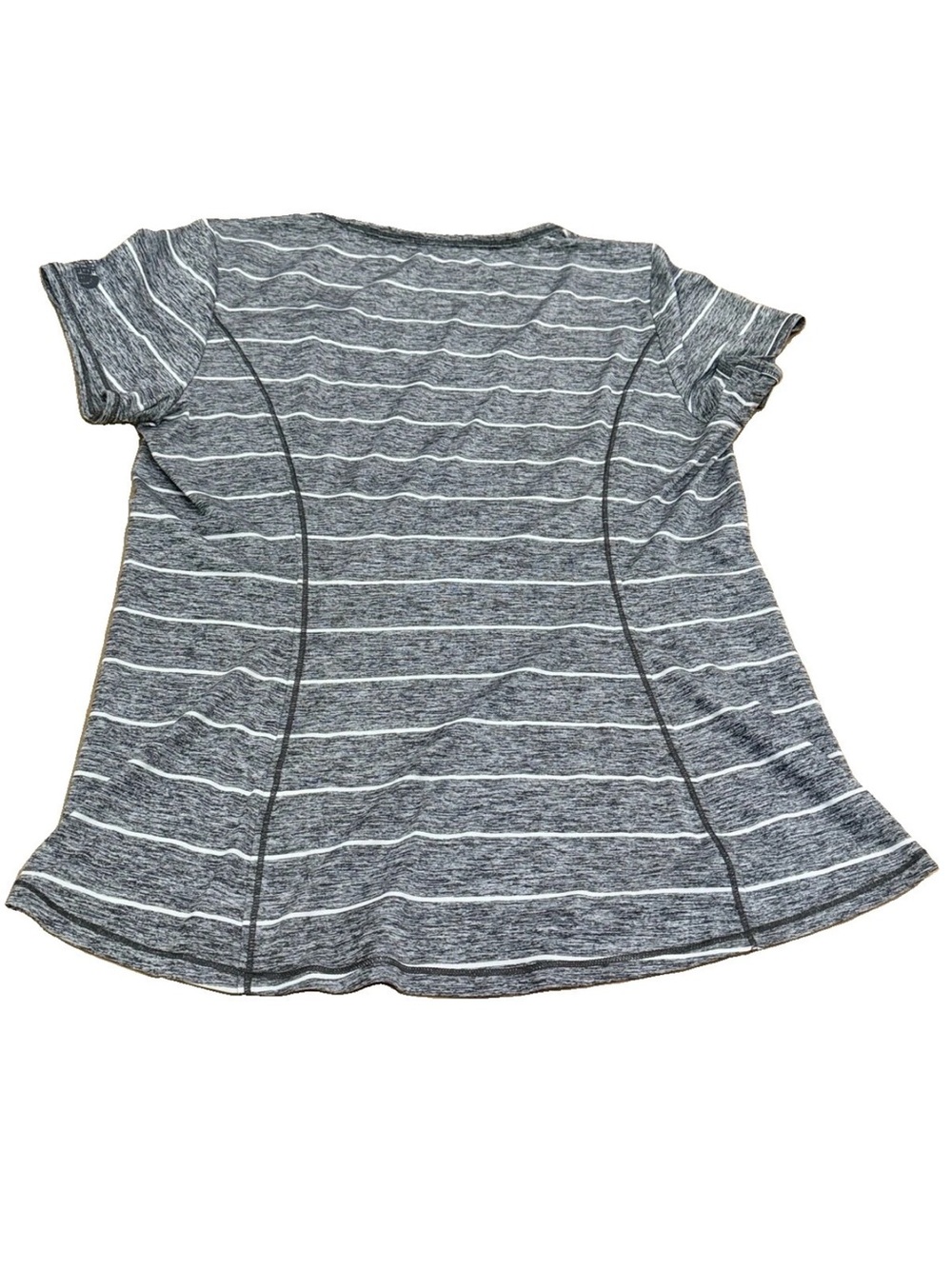 The North Face Mountain Athletics FlashDry-XD Gray Striped Short Sleeve Tee L - Picture 2 of 6